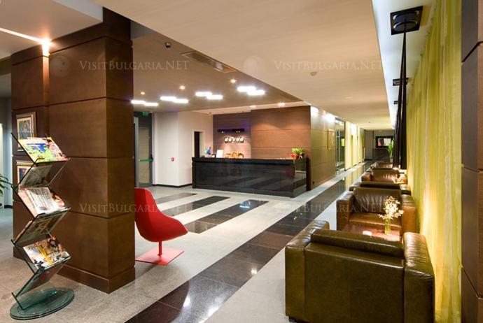 סבילנגראד Park Hotel Romantica מראה חיצוני תמונה