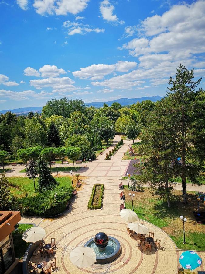 סבילנגראד Park Hotel Romantica מראה חיצוני תמונה