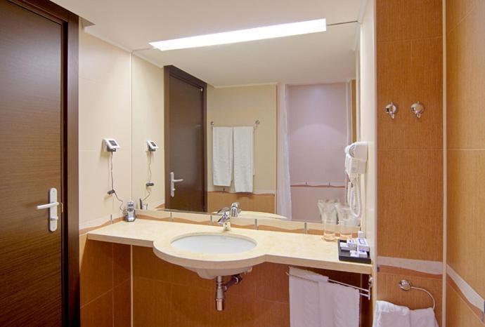סבילנגראד Park Hotel Romantica חדר תמונה