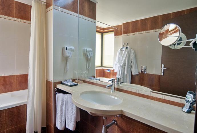 סבילנגראד Park Hotel Romantica חדר תמונה