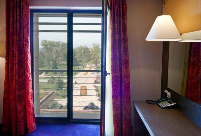 סבילנגראד Park Hotel Romantica חדר תמונה